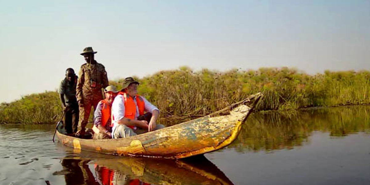 Ziwa Sanctuary canoeing